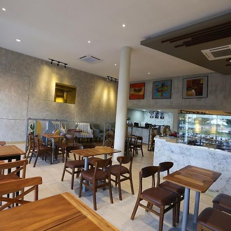 The Quay Boutique Hotel Phnom Pen Exterior foto