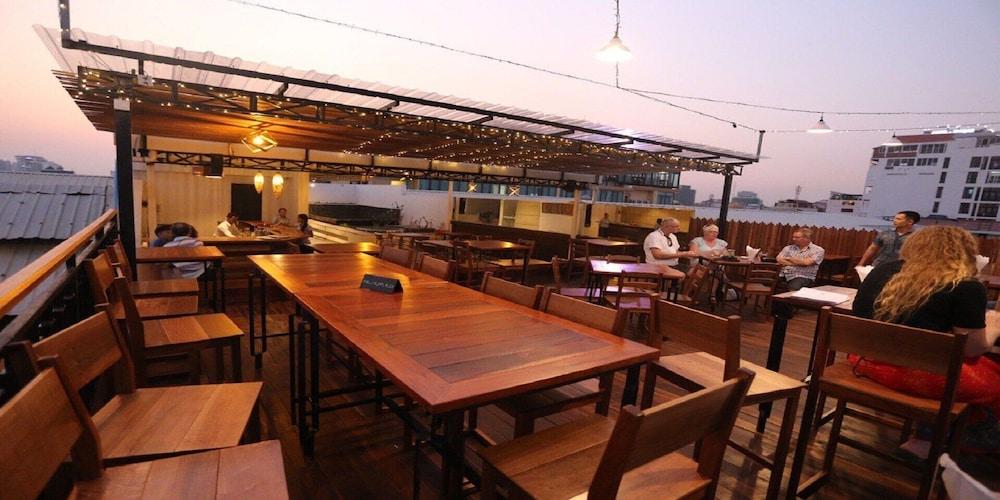 The Quay Boutique Hotel Phnom Pen Exterior foto