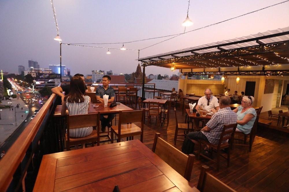 The Quay Boutique Hotel Phnom Pen Exterior foto