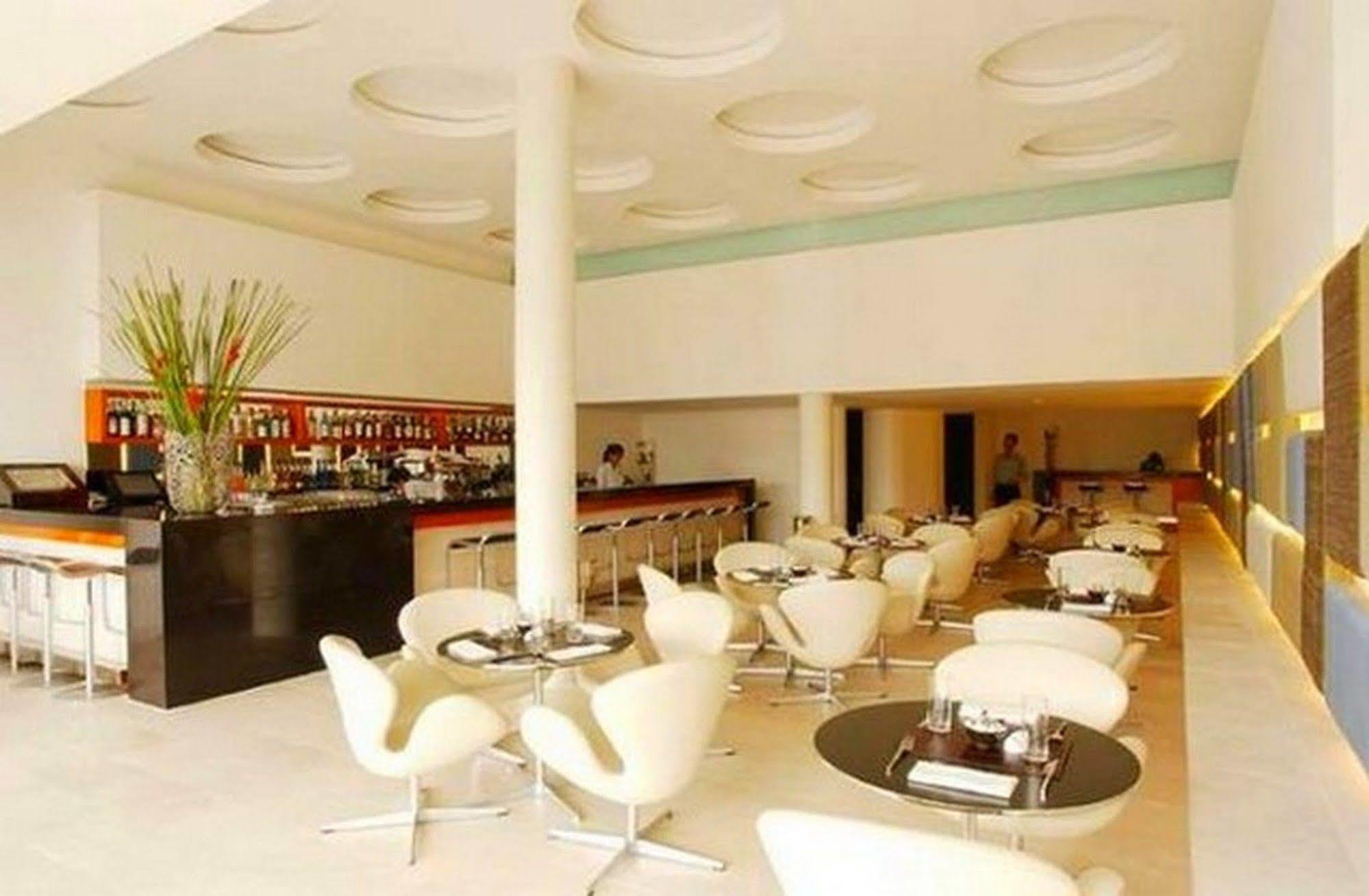 The Quay Boutique Hotel Phnom Pen Exterior foto