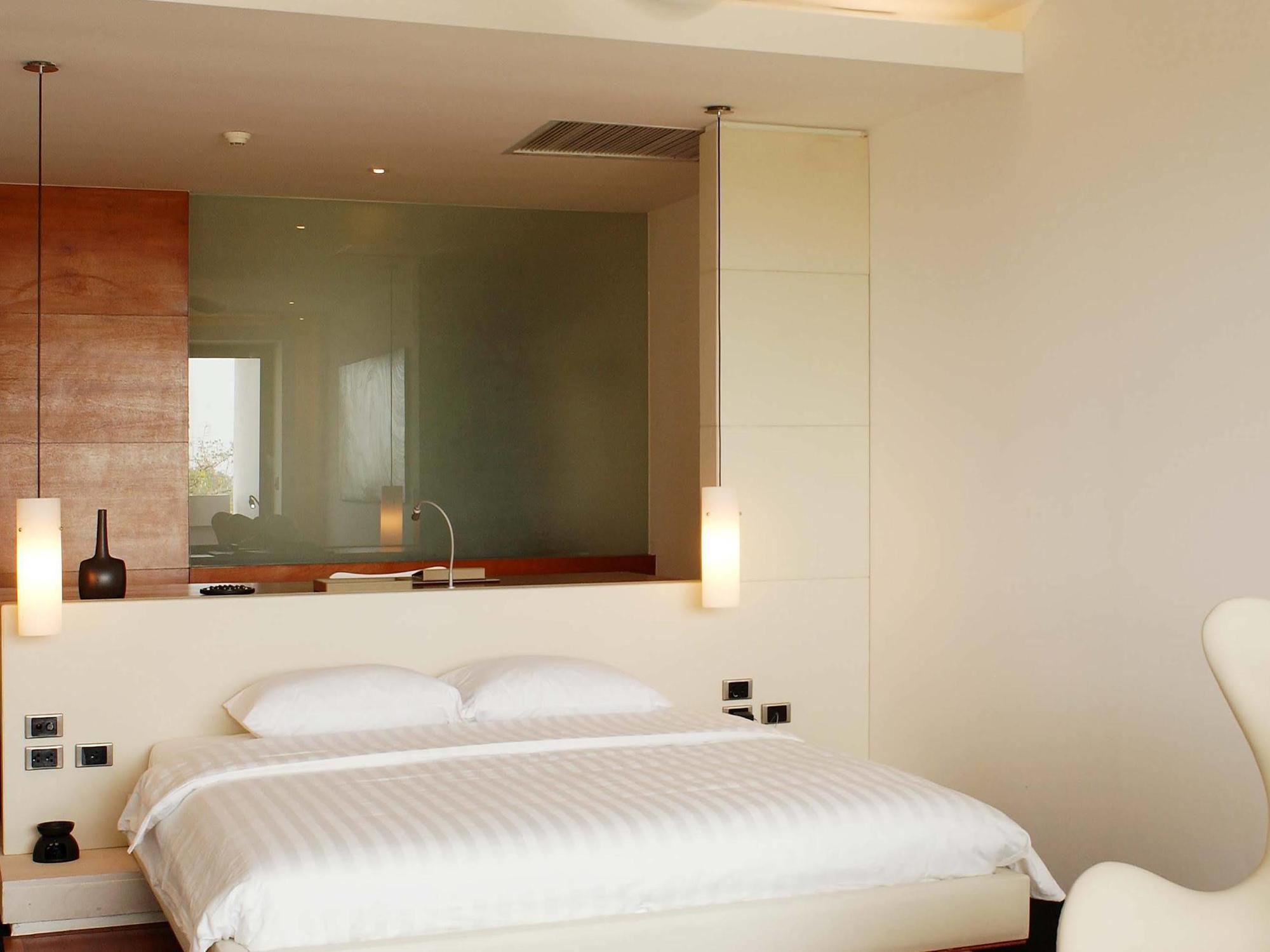 The Quay Boutique Hotel Phnom Pen Exterior foto